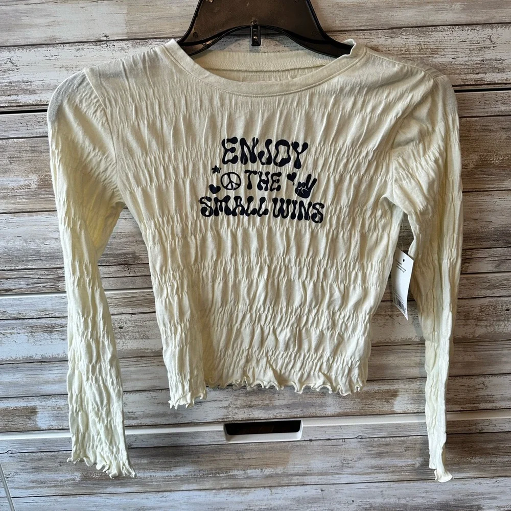 🆕 SO Girls Ivory Smocked Graphic Long Sleeve Crop Top Size M (8) NWT